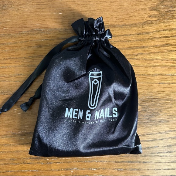 Men & Nails Luxury Grooming Travel Nail Kit - NEW!
